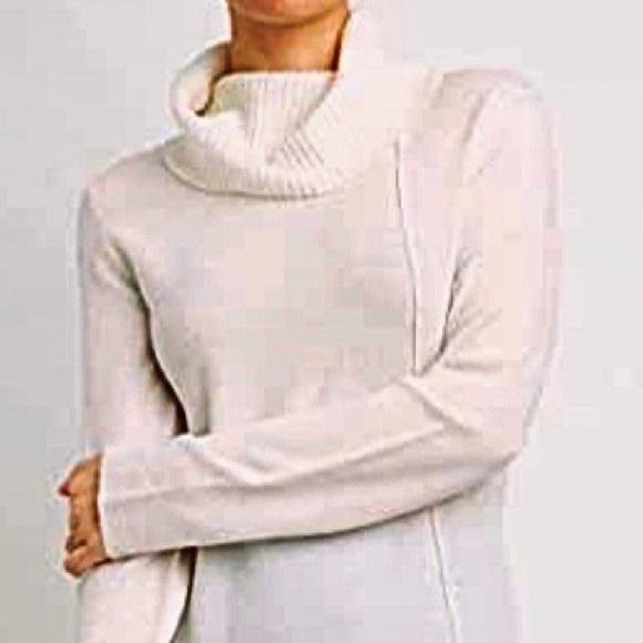 NHBT Inhabit Cashmere Blend Asymmetrical T… - Picture 3 of 6